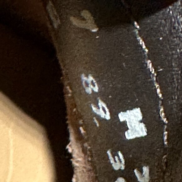 G.H.Bass & Co. WOMENS WEEJUNS LOAFER size 6.5 - Picture 5 of 6